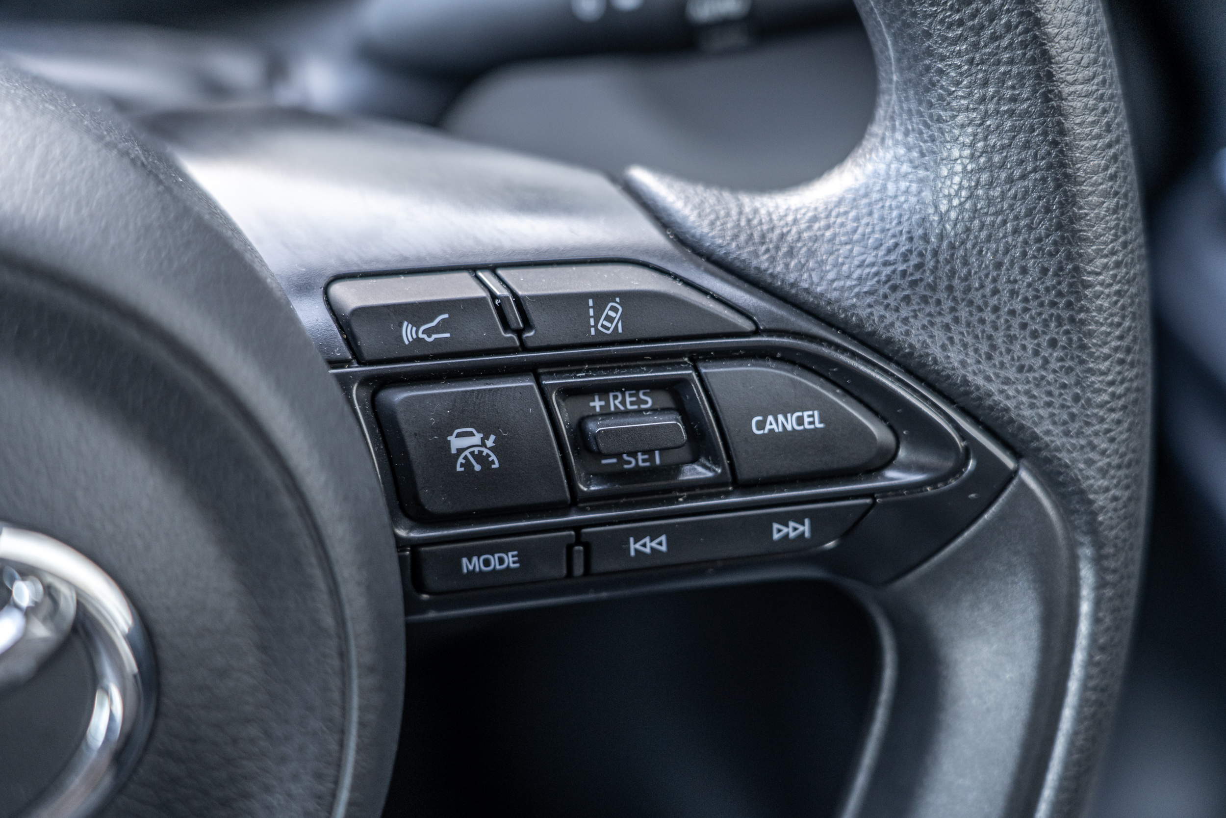 本次所體驗的 TSS 系統應是筆者試過由始以來最完整的配置,甚或連車前駛離提醒功能也囊括在內。