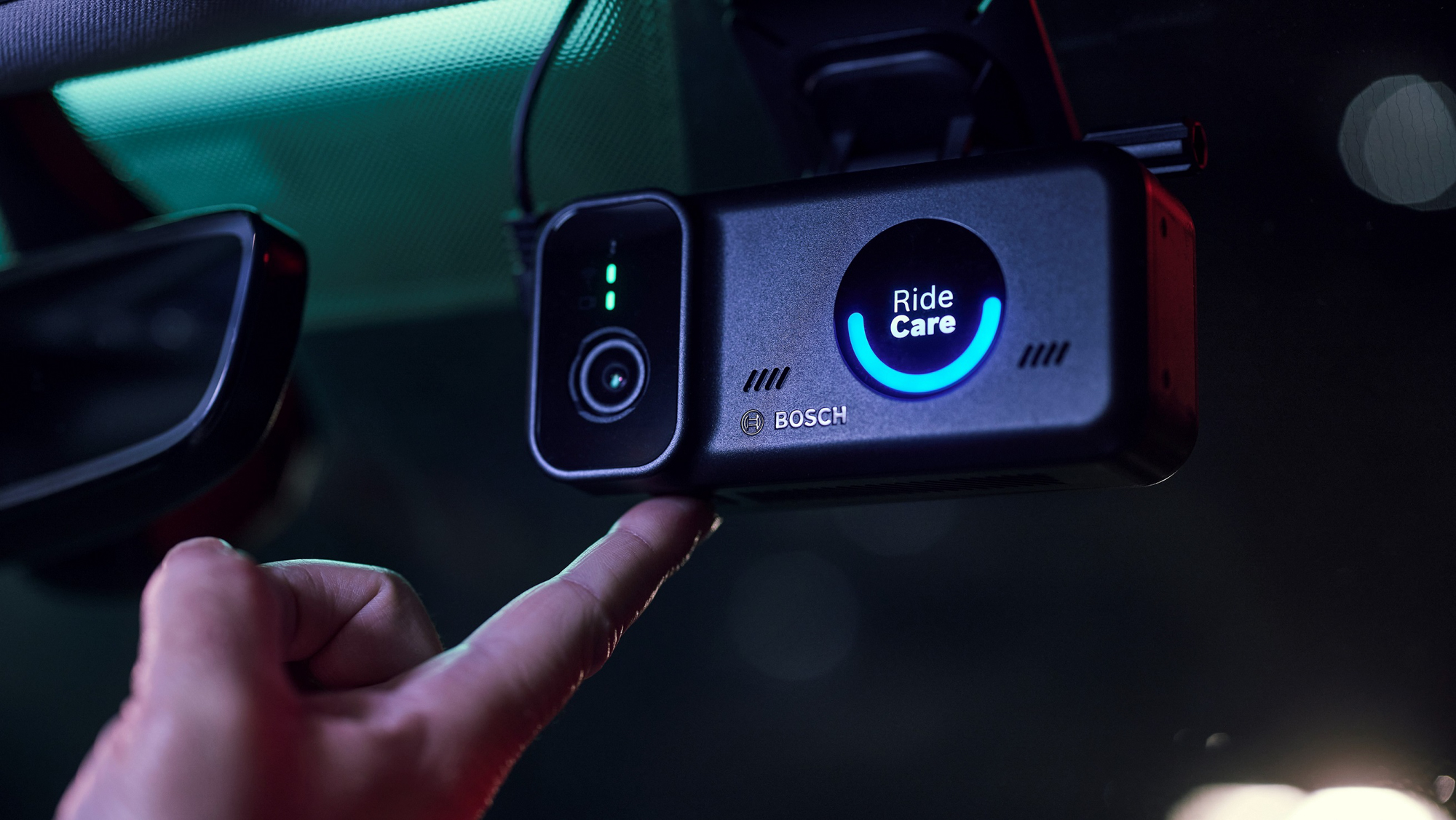 RideCare 為軟硬體整合的解決方案,榮獲 CES 最佳創新獎。