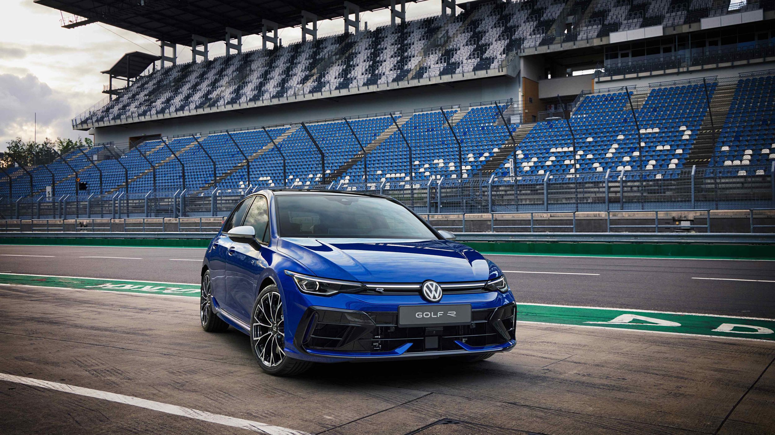 Volkswagen 推限時直上賽道購車方案，限量 50 組可免費參與麗寶活動！