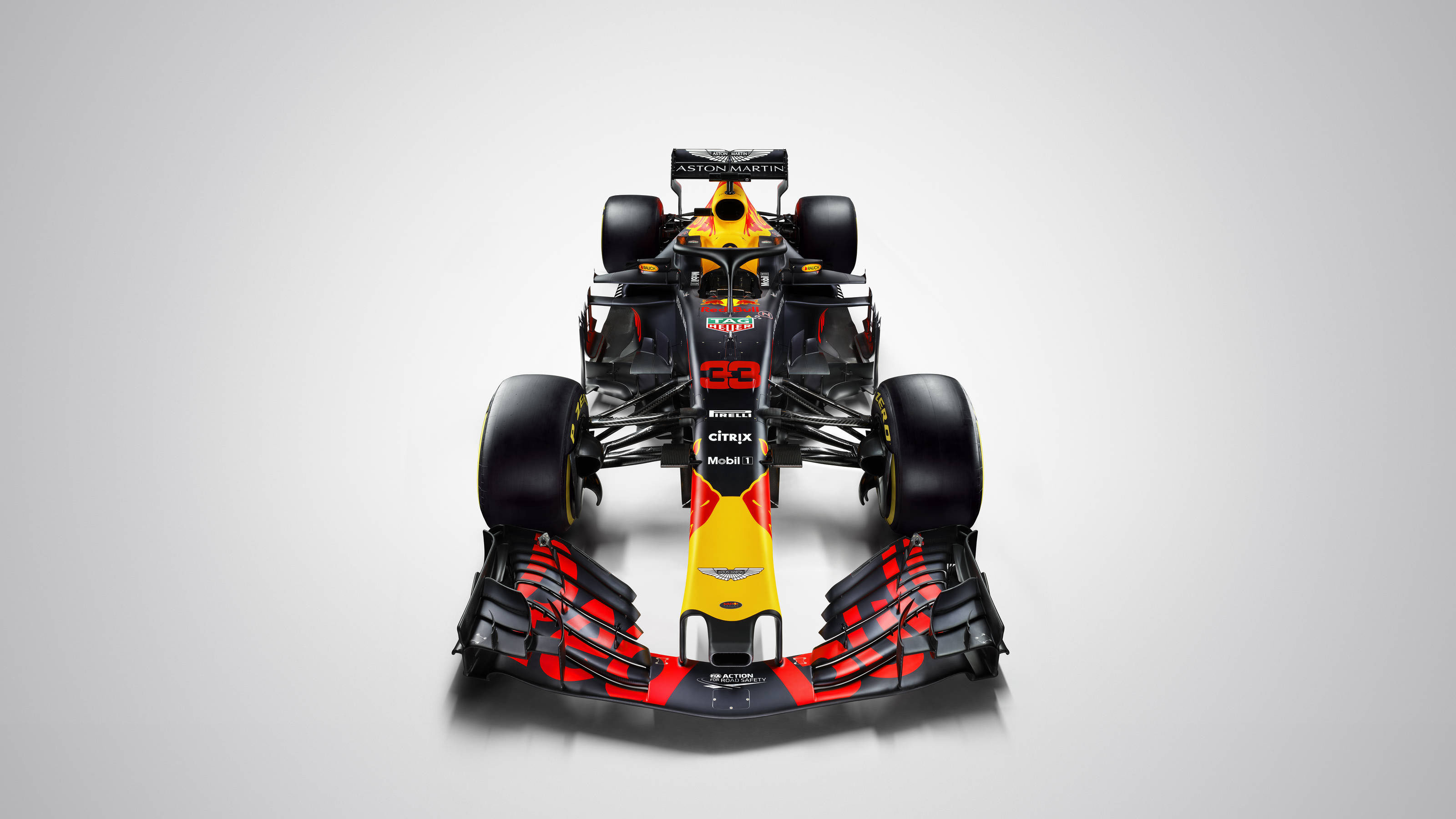 直擊 Max Verstappen 賽車！Red Bull Show Car 北中巡迴展示活動 2/18 開跑