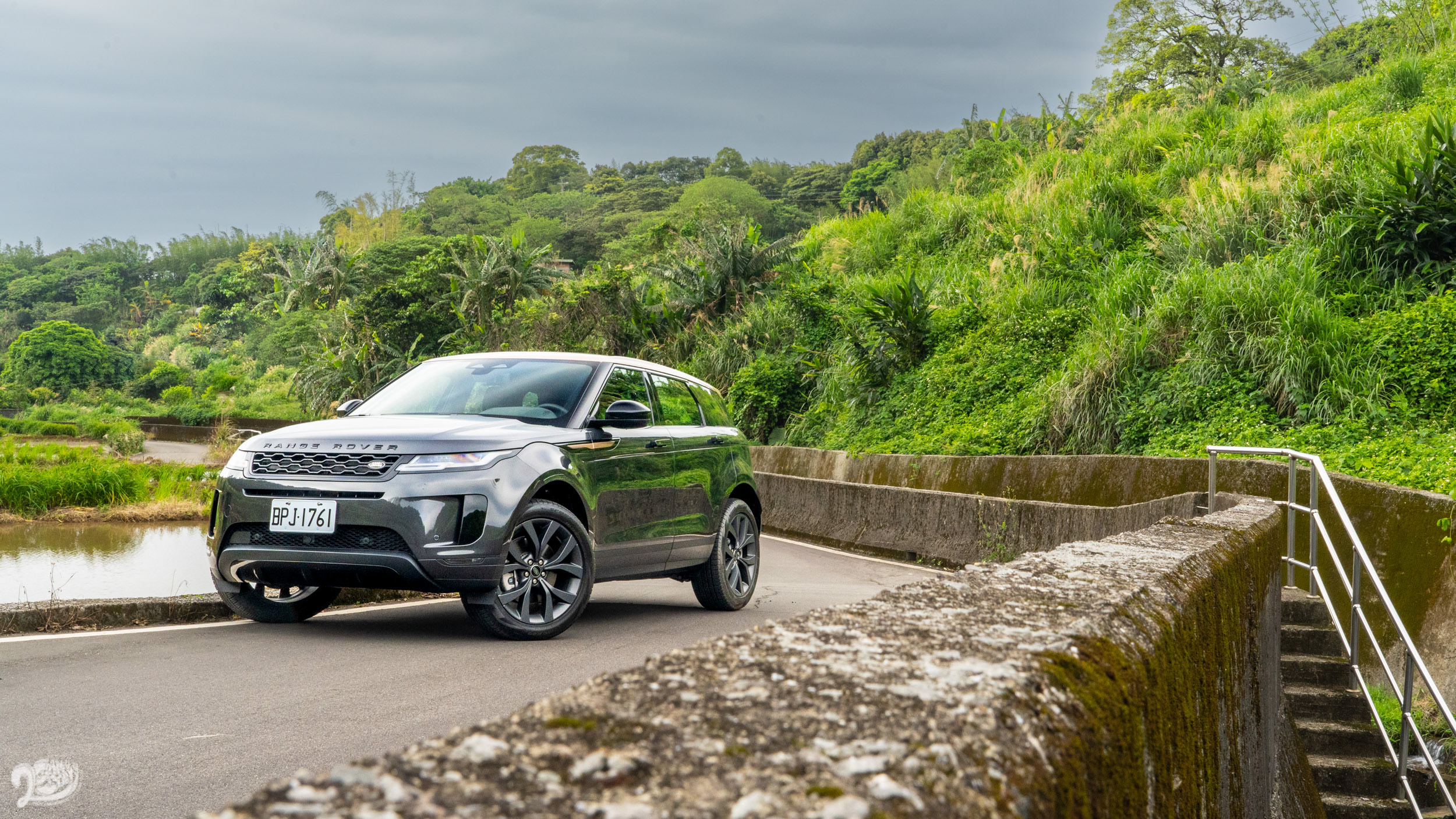 化阻力為助力!Range Rover Evoque Bronze Collection 竟如此吸睛? | 汽車鑑賞 | NOWnews今日新聞