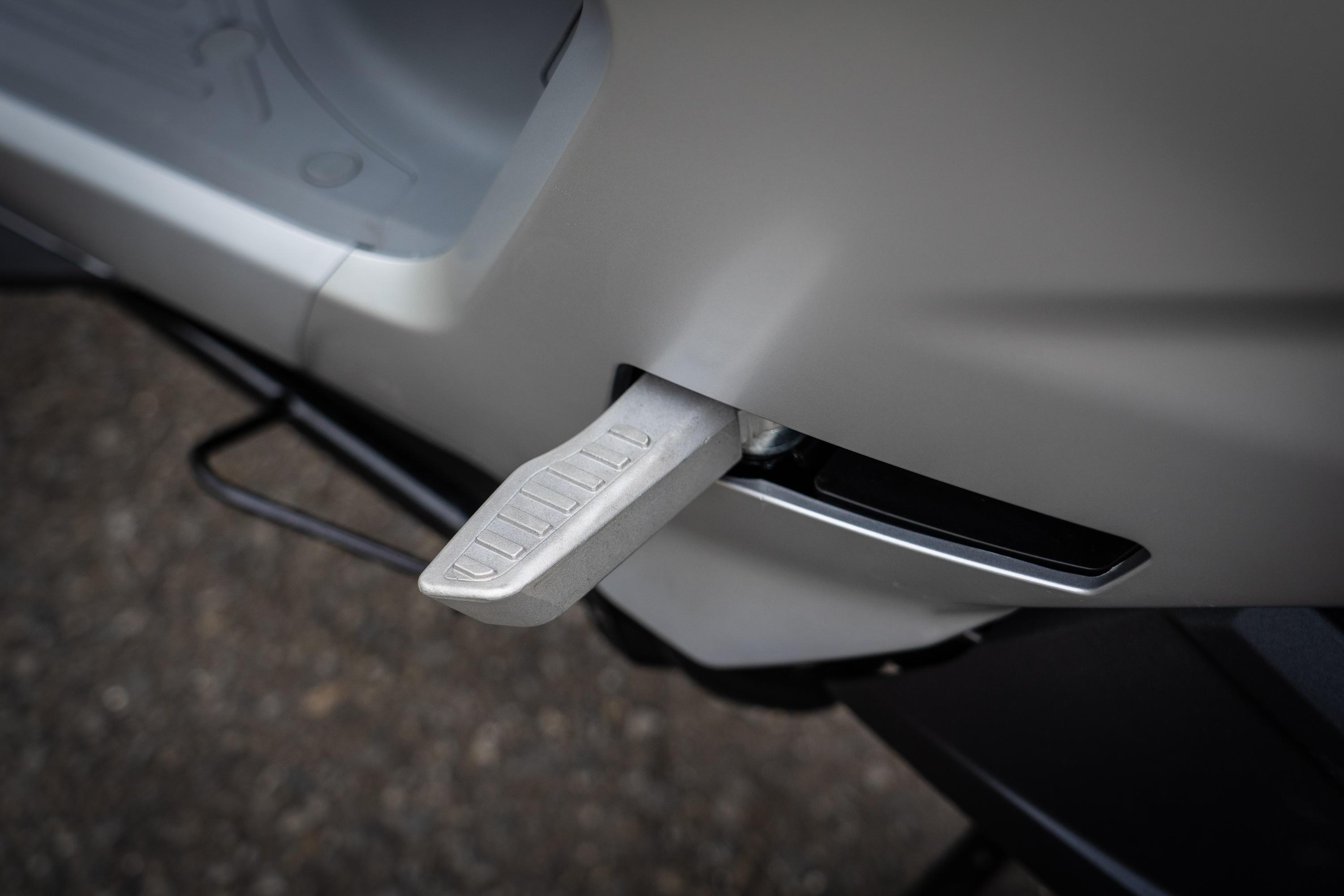 配備飛旋踏板。