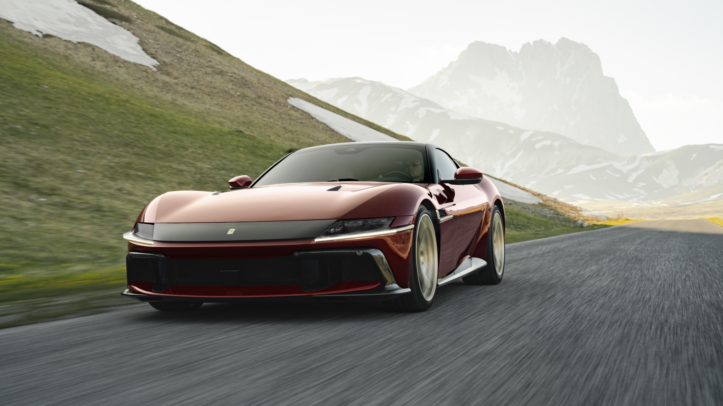 Ferrari 12Cilindri Manuale 純粹駕馭樂趣的極致詮釋