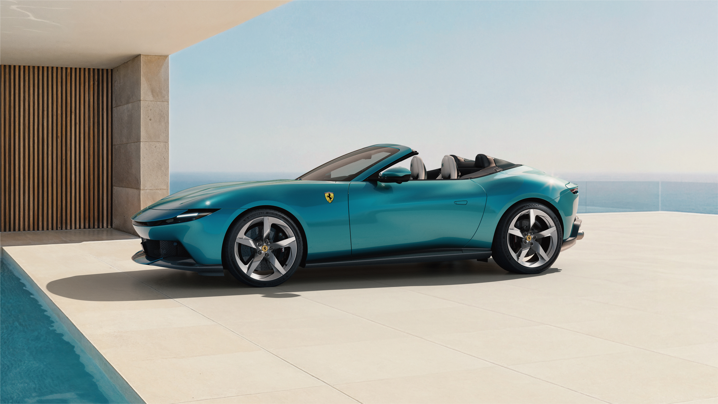 Ferrari Amalfi Spider 正式發表 全新躍馬敞篷跑車展現當代優雅駕馭典範