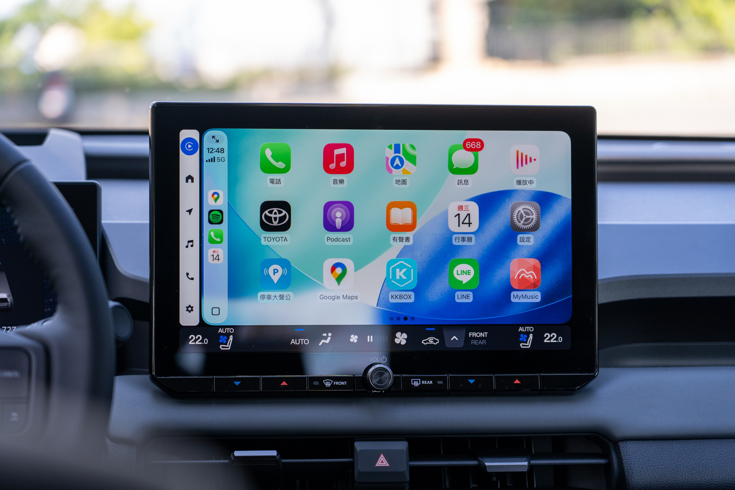 可以無線/有線連接Apple Carplay與Android Auto雙系統，大幅提升用車便利性。