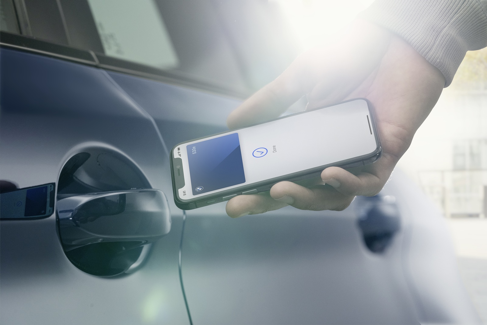 2021 年式新世代車款導入 iPhone 手機數位鑰匙、全新升級加入 NLU 自然語言辨識功能的BMW智慧語音助理2.0。