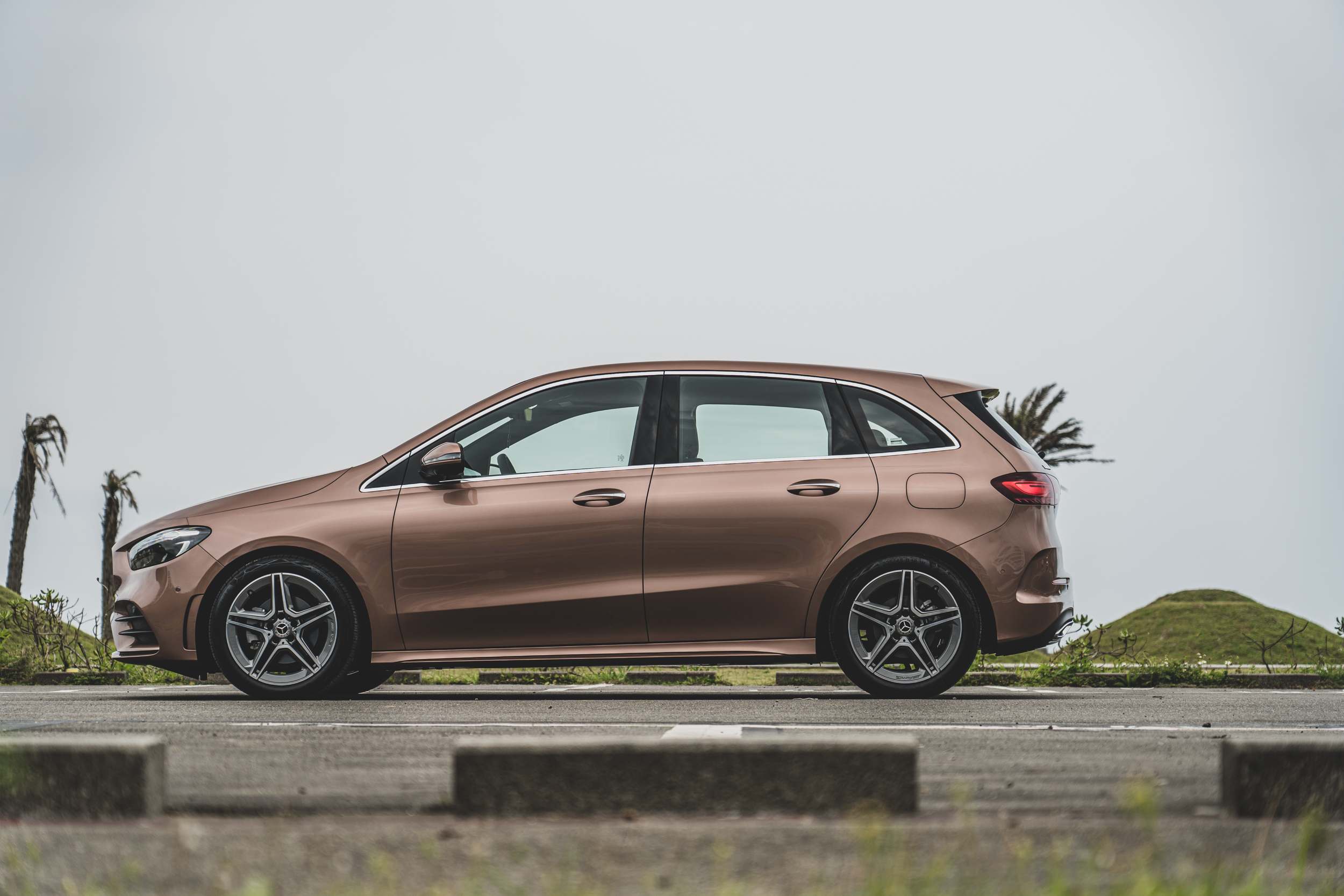 玫瑰金係本次小改款特別增列的車色。