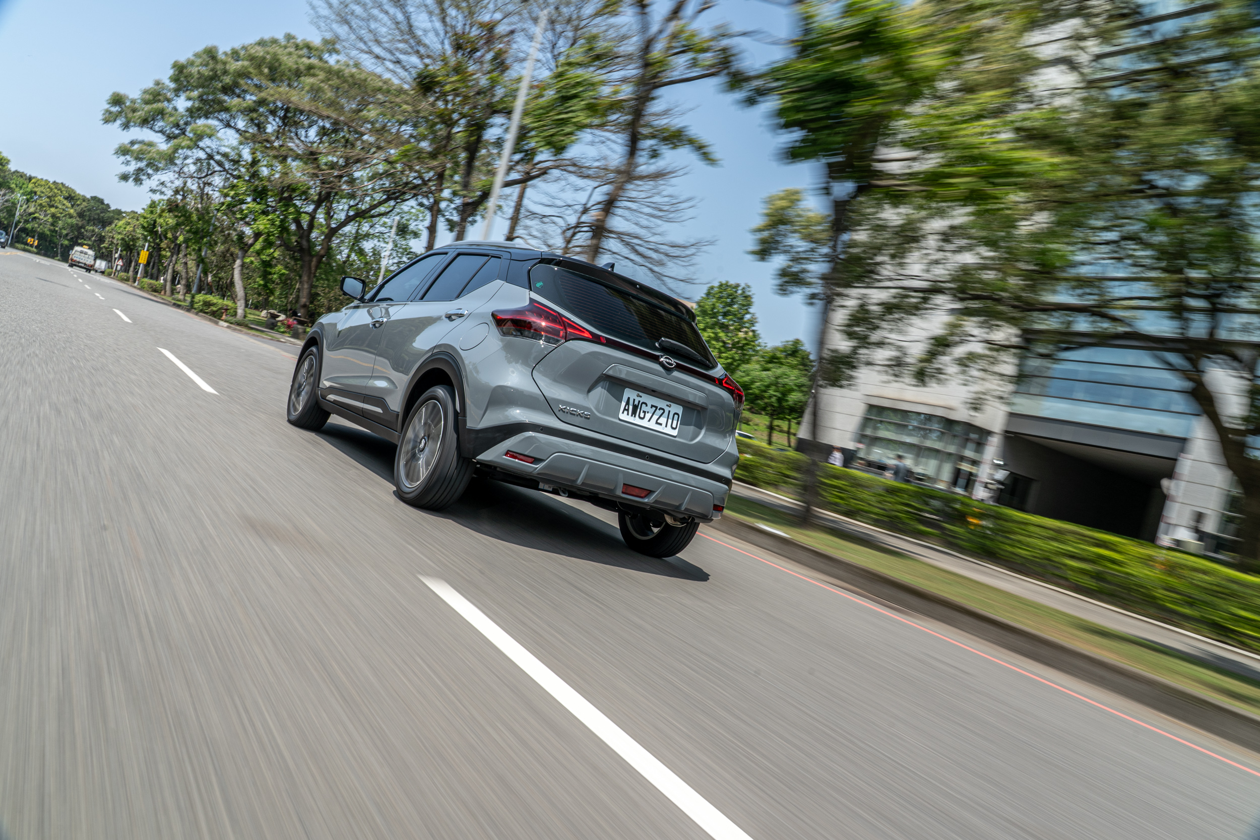 Kicks原廠油耗數據達16km/L，仍屬水準之上的表現。