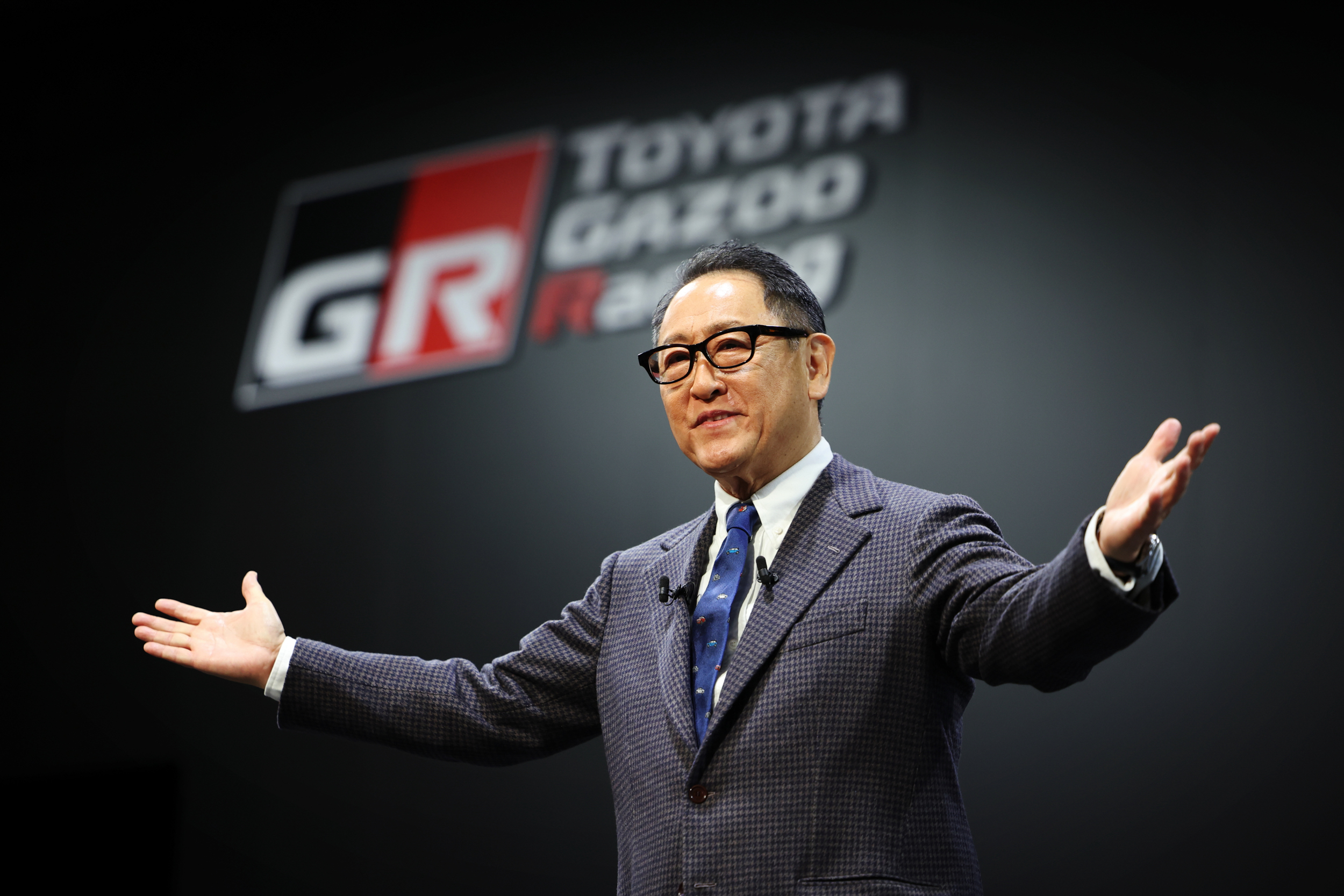 豐田章男辭 Toyota 社長，是因電動車發展不利抓戰犯，又或是準備迎接更大挑戰？