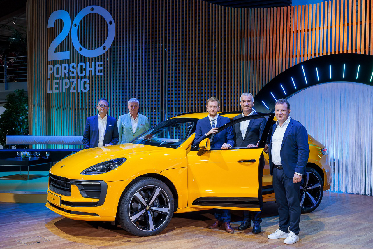 保時捷萊比錫工廠從最初作為組裝工廠,至今造就了保時捷的成功成為代表未來、著重技術革新的汽車製造廠。