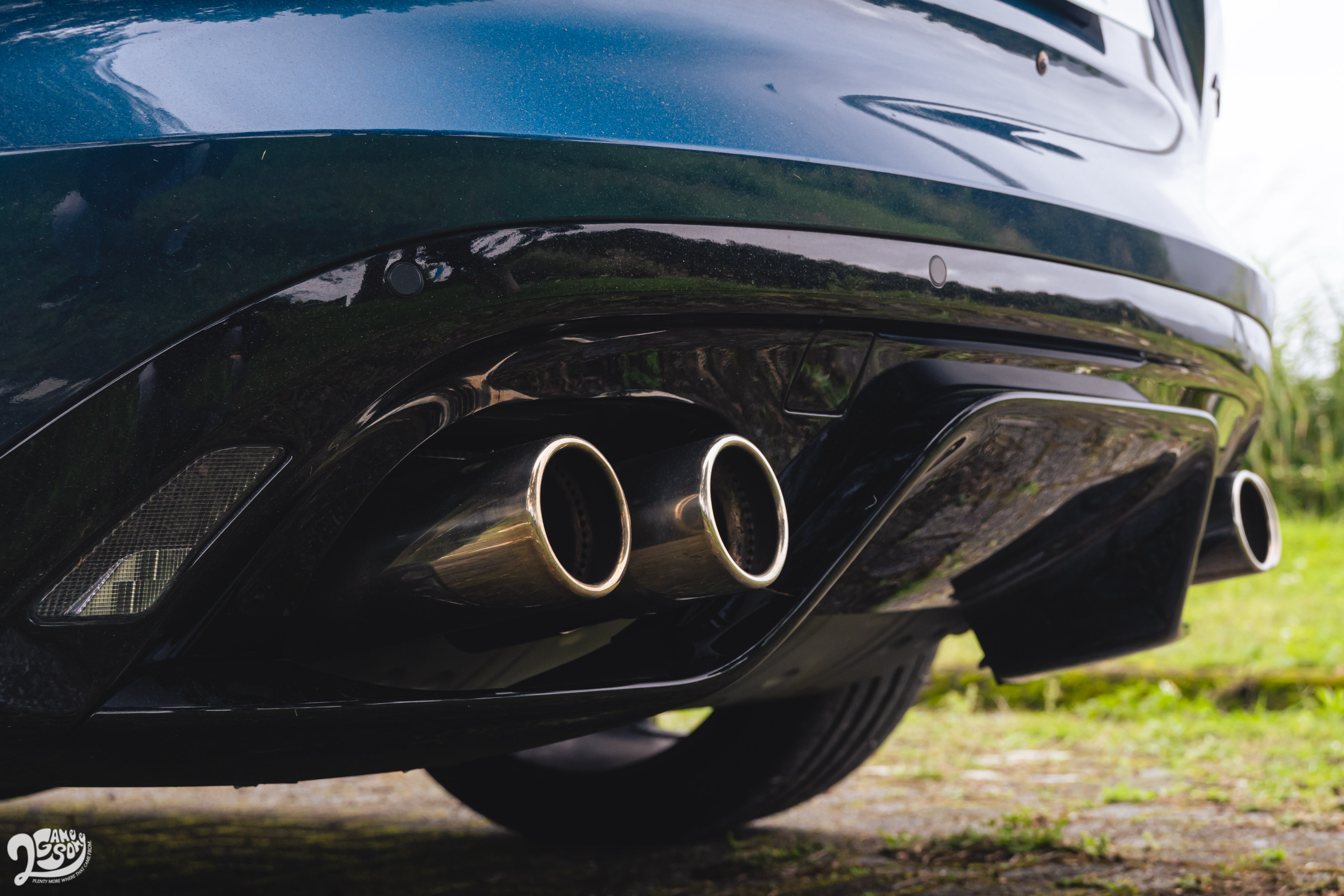 P450 專屬雙邊雙出排氣管。