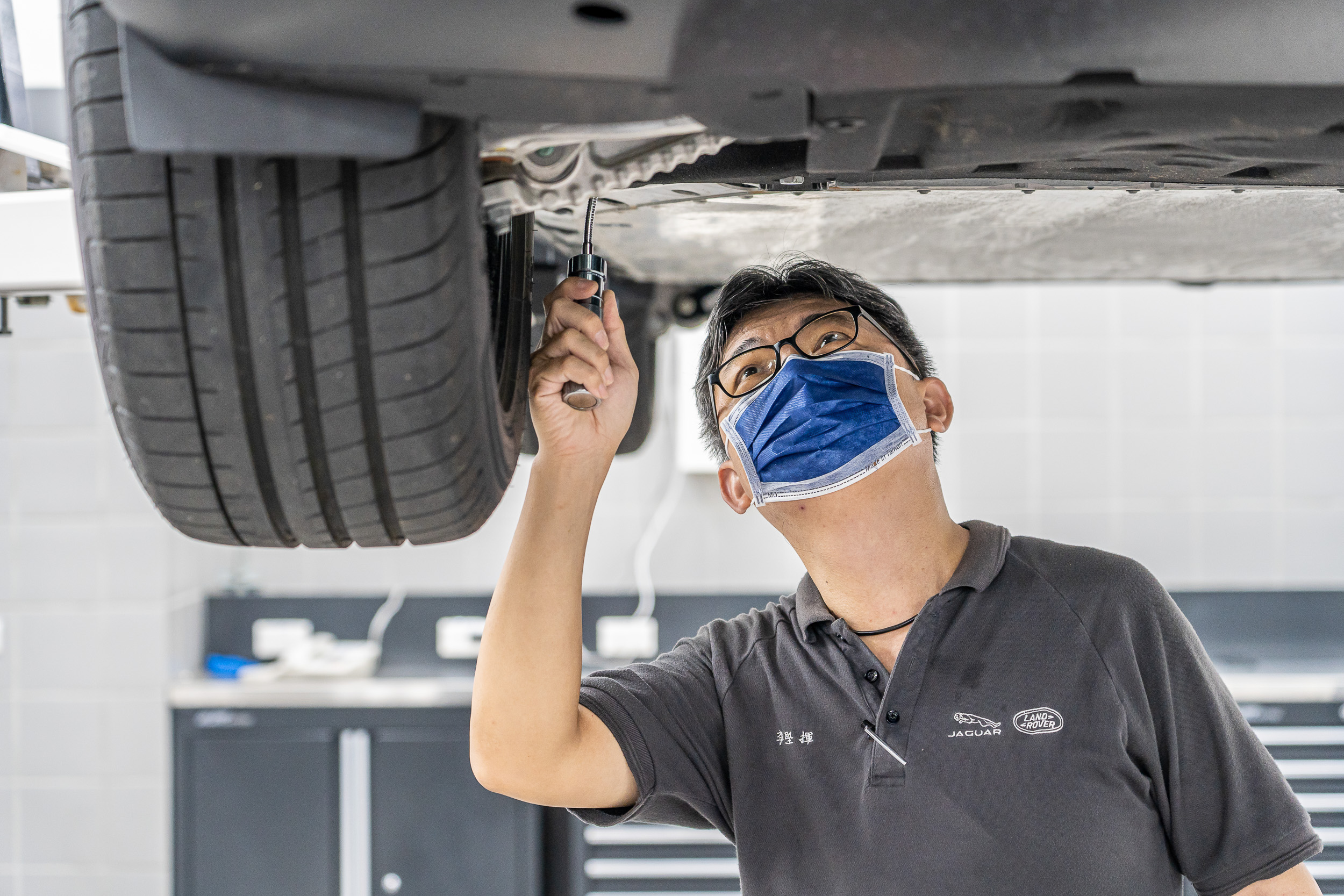 本次參訪為我們介紹電動車後勤維修體系的李堅揮,為獲得原廠 EVAP 進階維修階級認證的電動車維保技師。