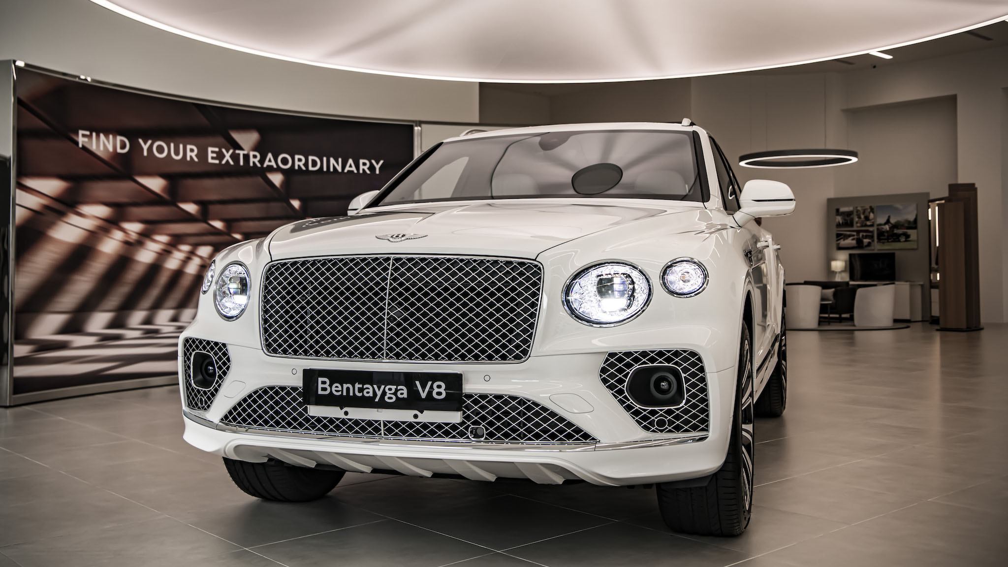 古典美學層峰休旅，小改款 Bentley Bentayga 1080 萬起正式上市
