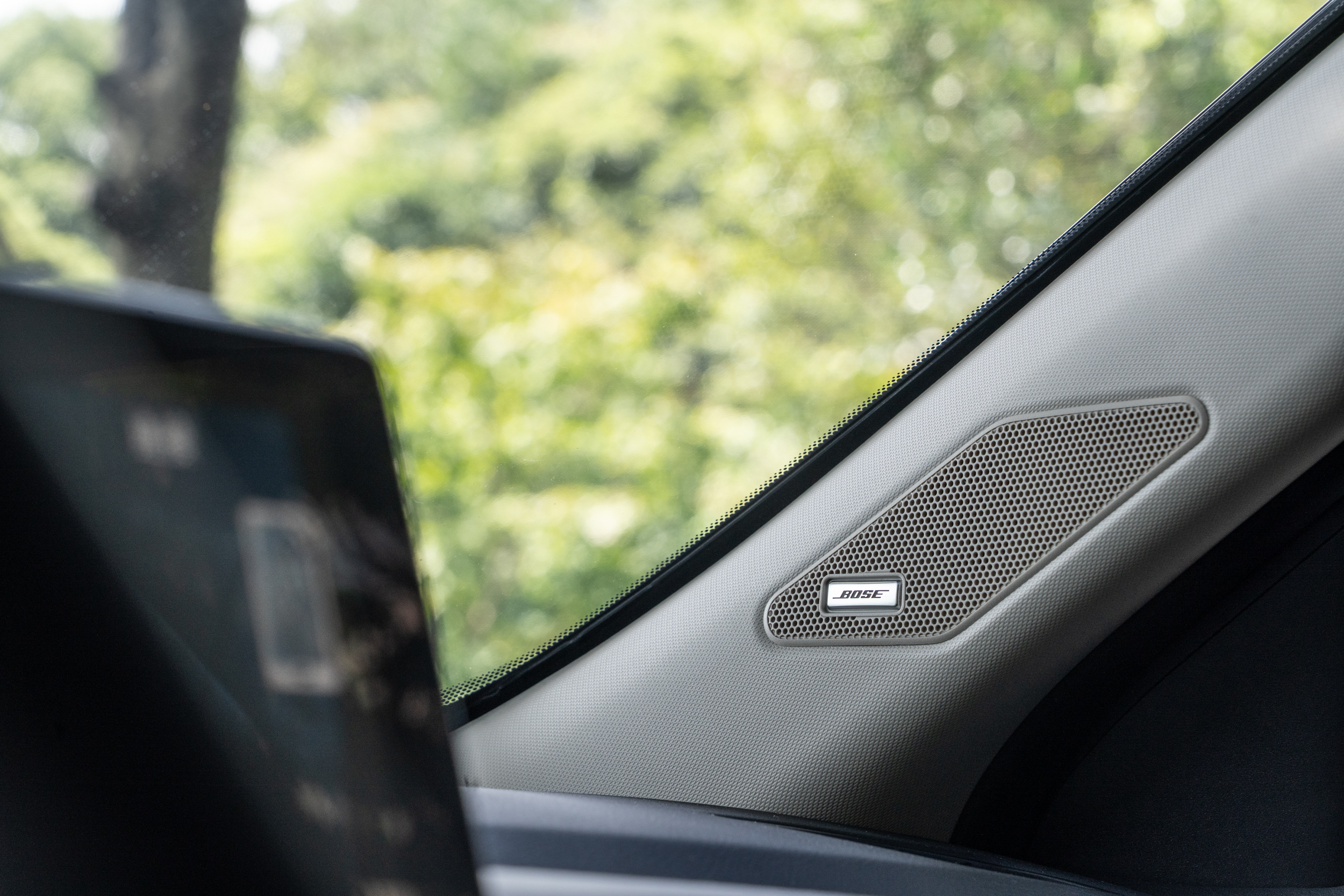 BOSE Premium音響系統。