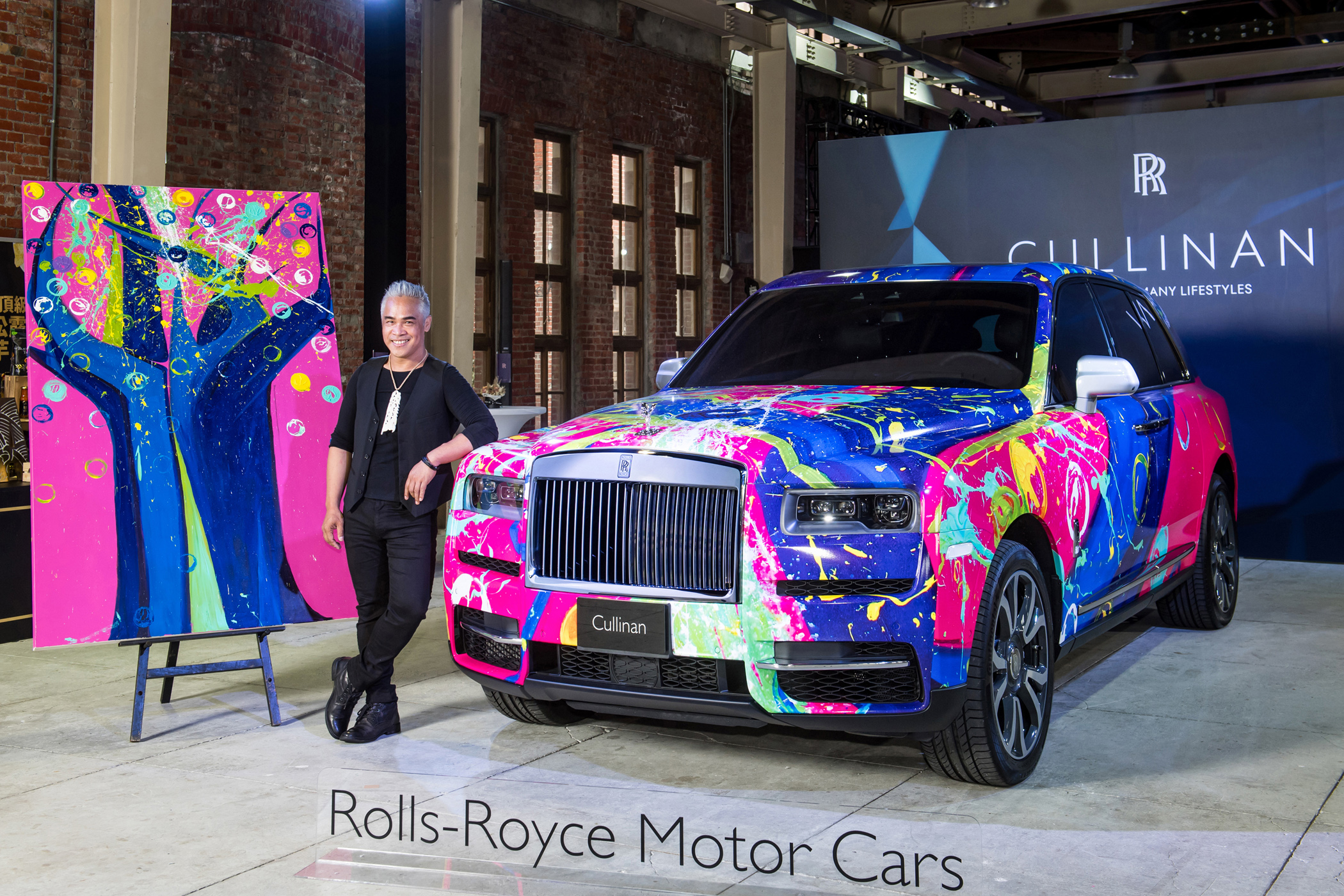 台灣旅英原住民藝術家 優席夫 以生命之樹彩繪妝點 Cullinan。