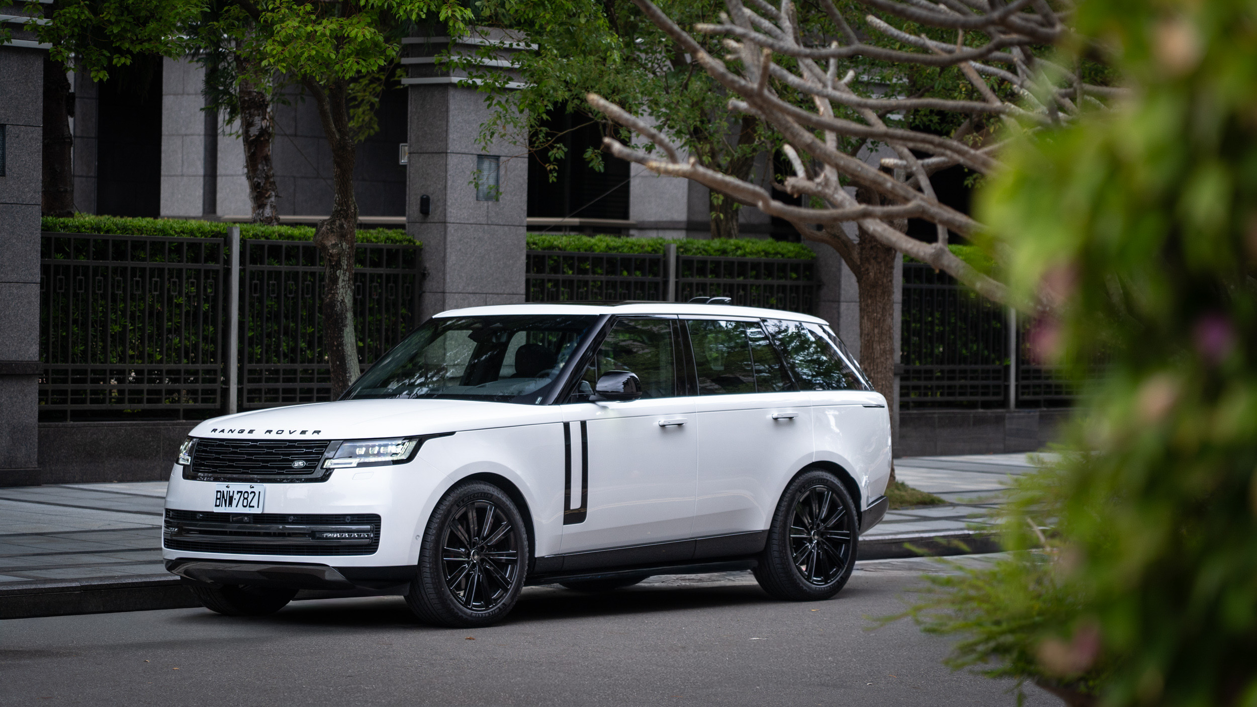 讓選擇更簡單 Range Rover 2025年式限定版讓猶豫直接退散