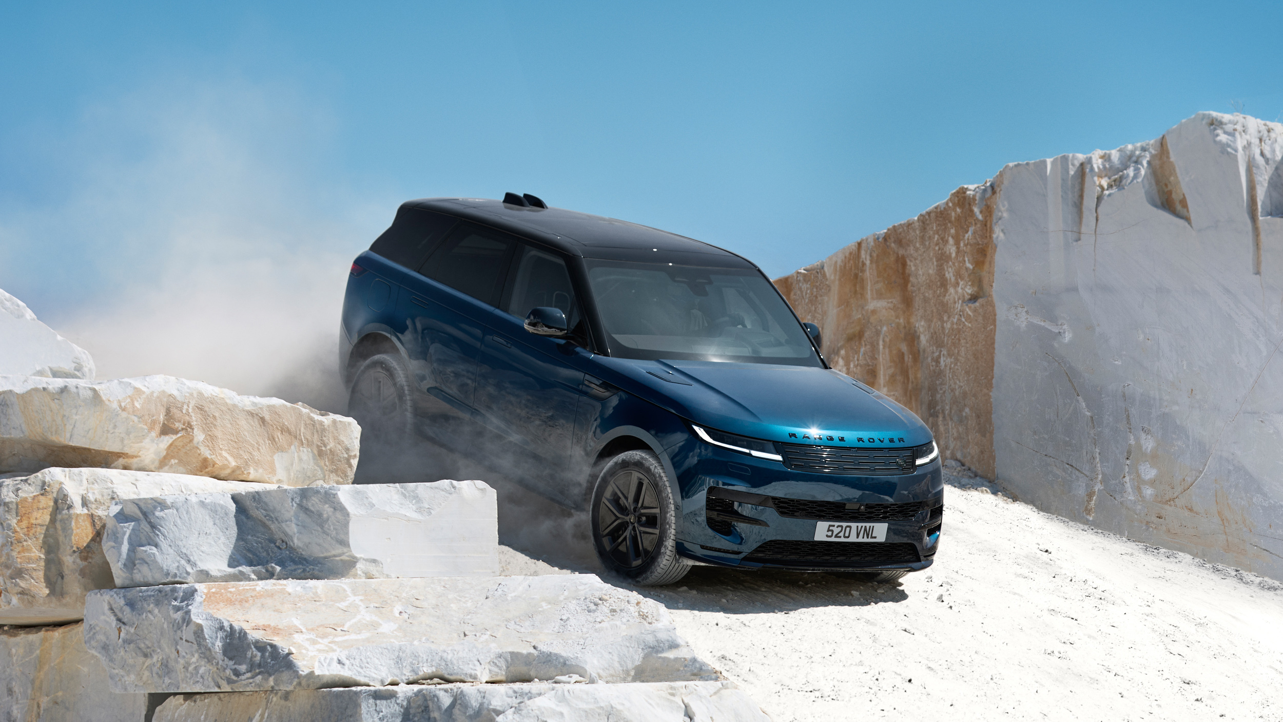 Range Rover Sport 按規劃推出純電陣容，國內公佈預售 468 萬元起！