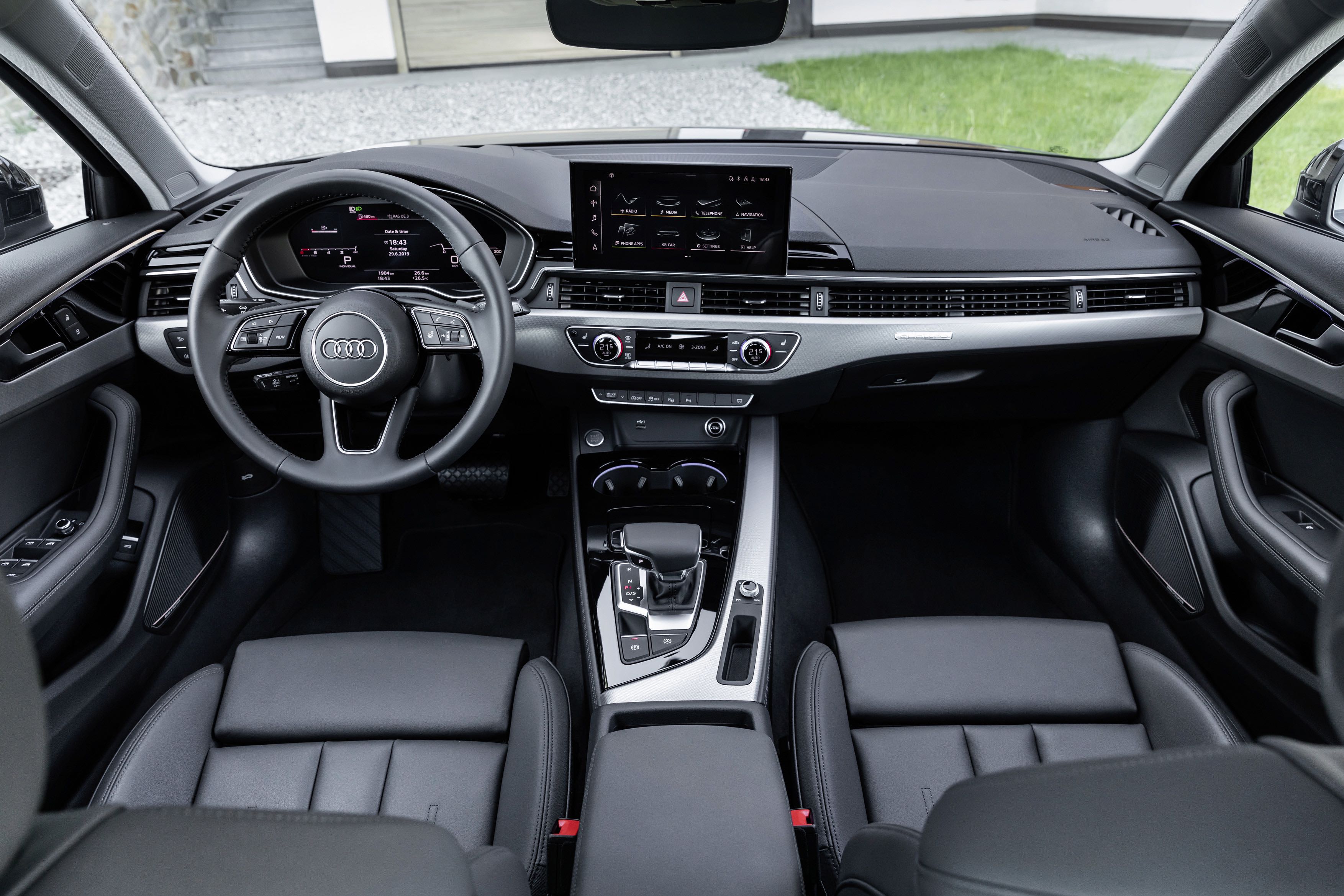 全新 Audi A4、A4 Avant 輕油電加持，206 萬起開放預訂 2GameSome 有車賞