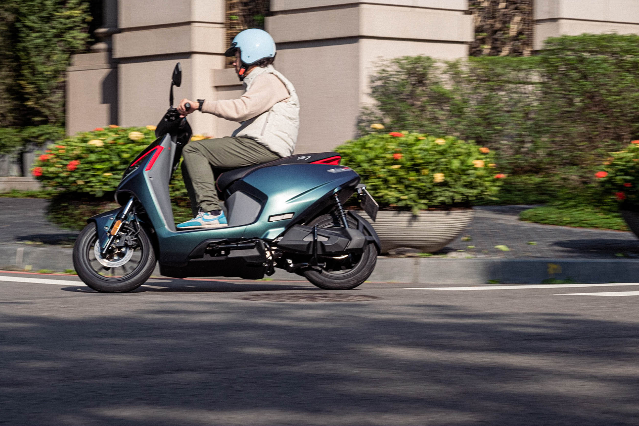 S7R 不論在動力、舒適或者是操控表現都相當傑出。