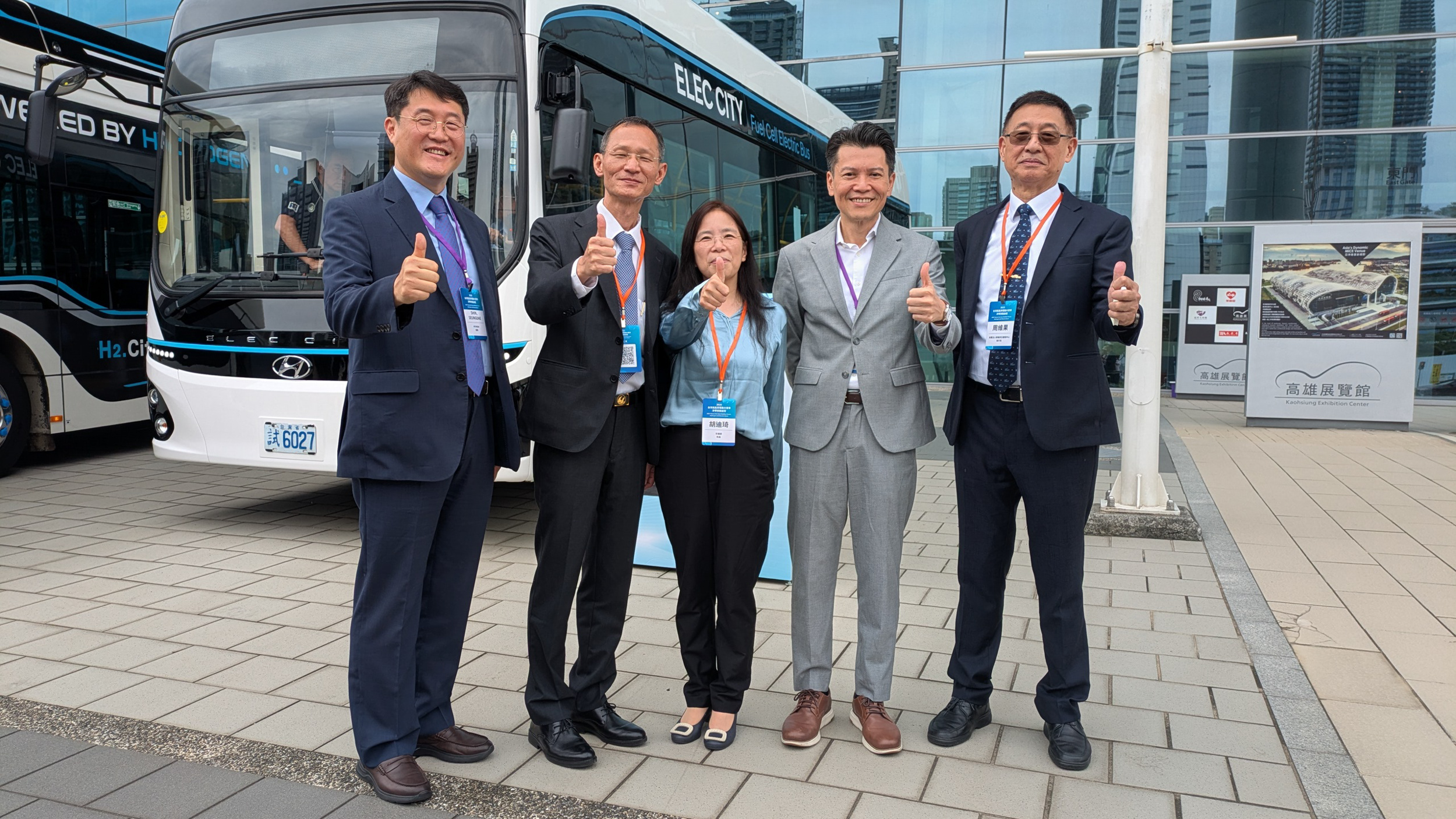 HYUNDAI ELEC CITY FCEV 亮相「2025 台灣氫能與電動大客車淨零移動論壇」