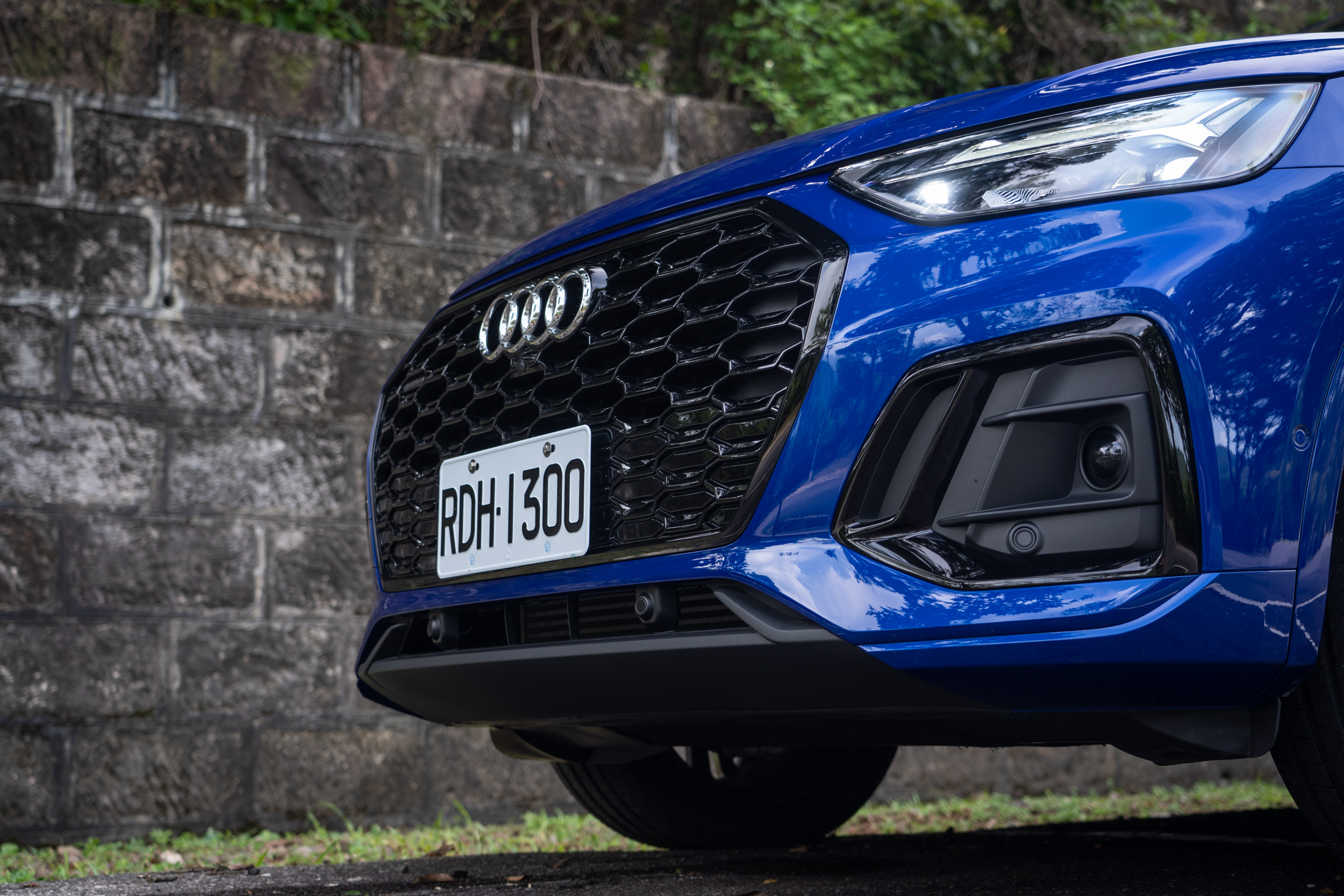 Edition One 專屬外觀套件包含有 S line 式樣黑色風格套件。