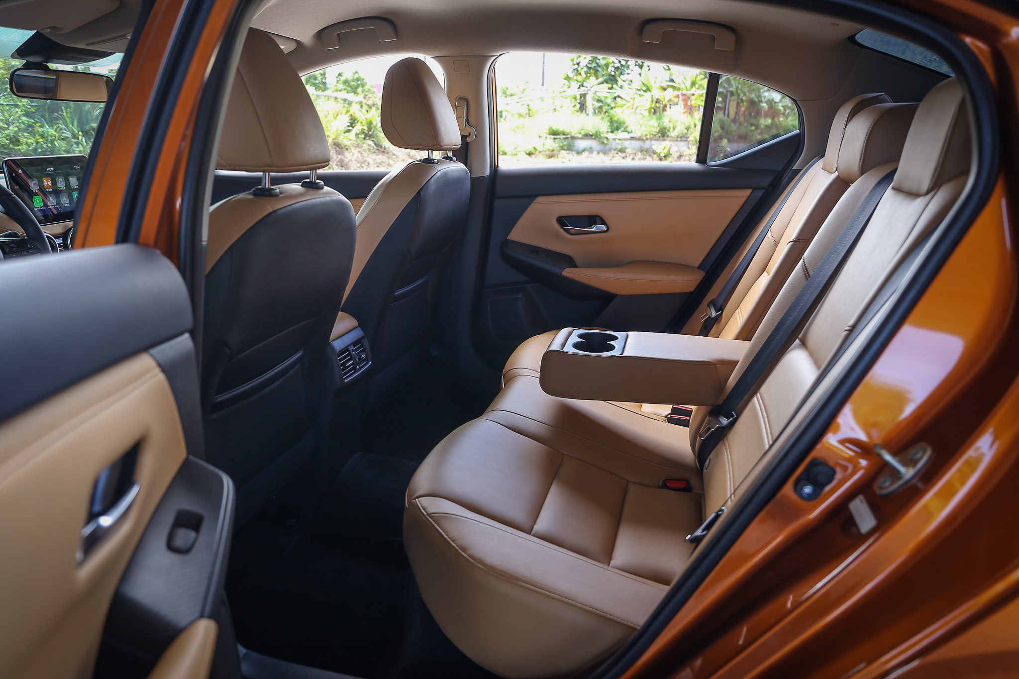 寬敞的後座空間,一般體型乘客都可享有舒適乘坐姿勢。