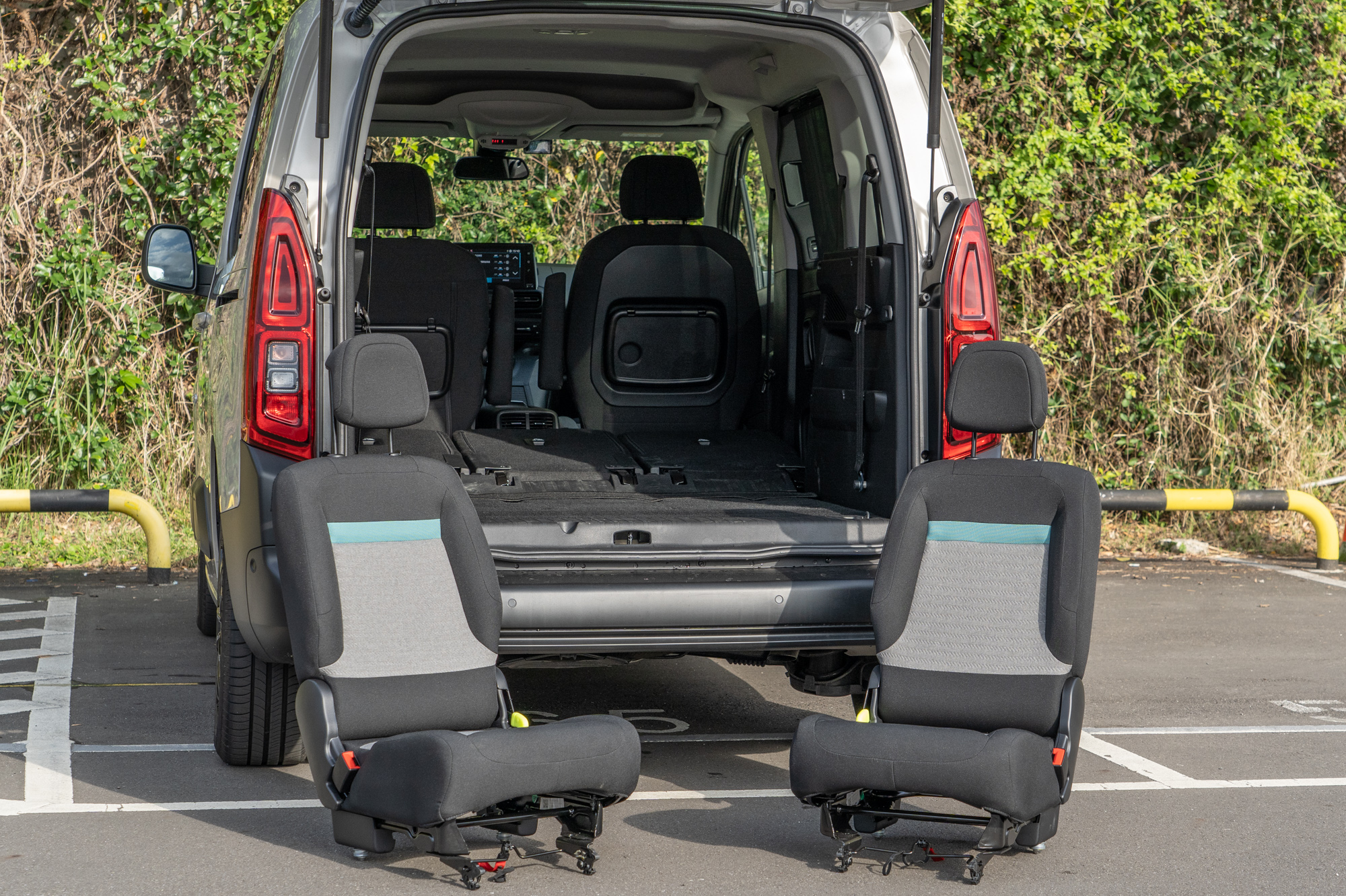 都可獨立拆卸移除。