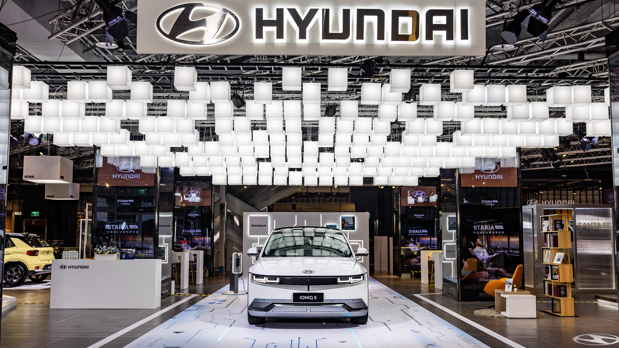 ▲ Hyundai 即日起於三創生活園區舉辦領馭未來品牌展