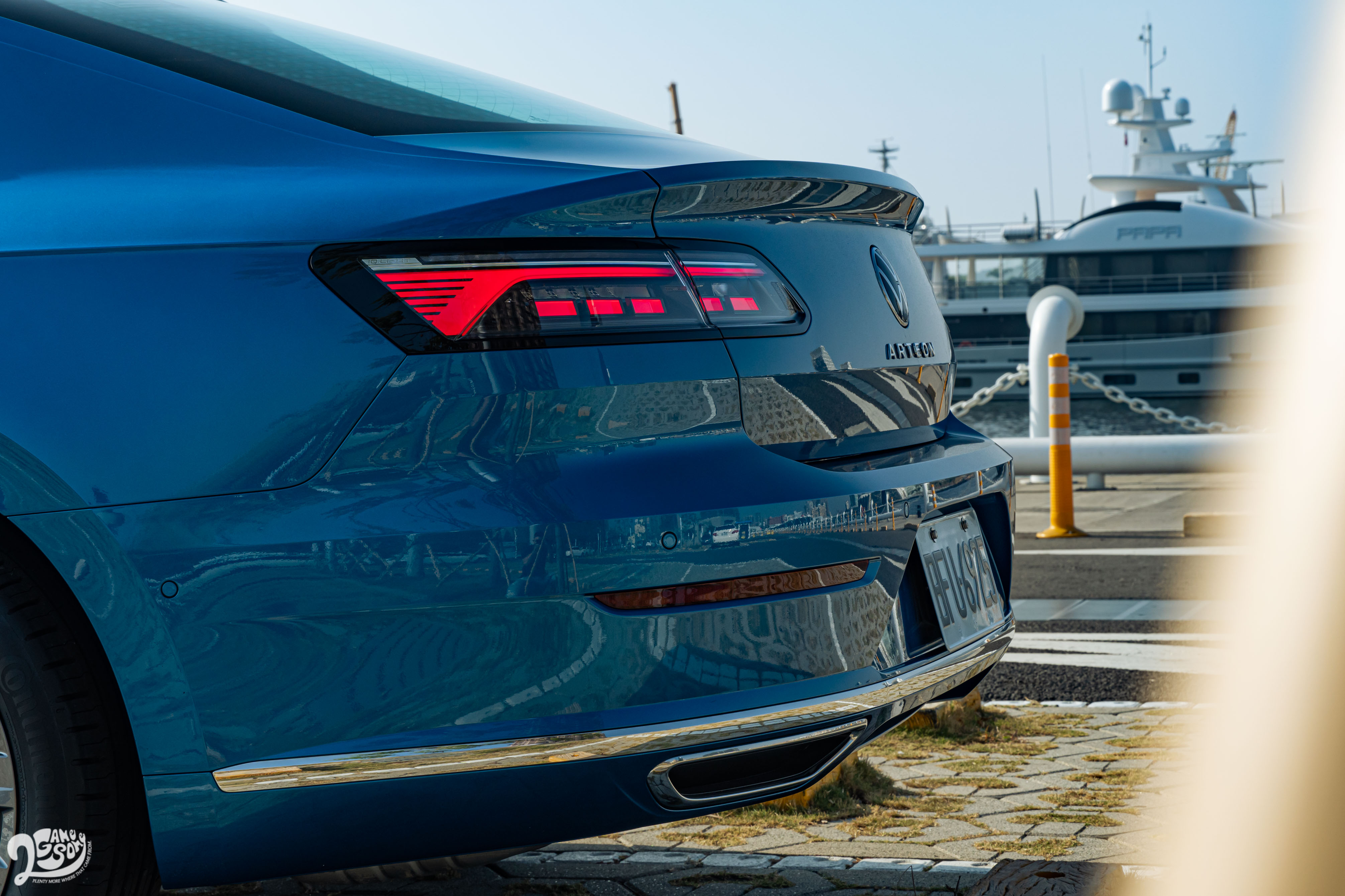 Fastback 車型擁有流暢低斜的車尾線條,搭配短翹臀線,展現性感魅力。