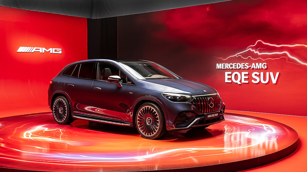 品牌首款採專屬平台架構的中型休旅，Mercedes-EQ 發表 EQE SUV