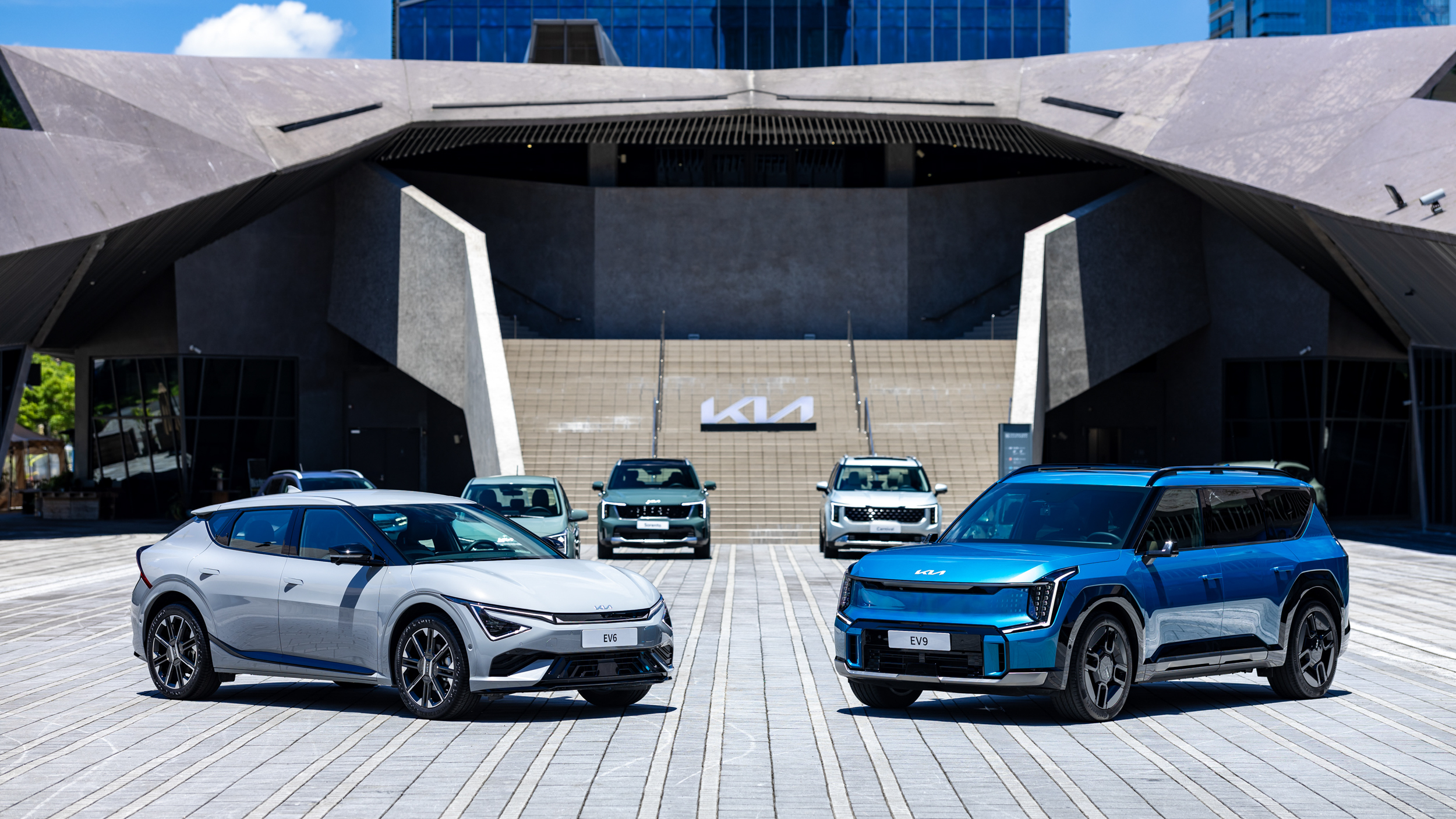 慶 6 月年成長率 15%、Sportage 銷售突破萬台！Kia 推抽新加坡方程式大獎賽！
