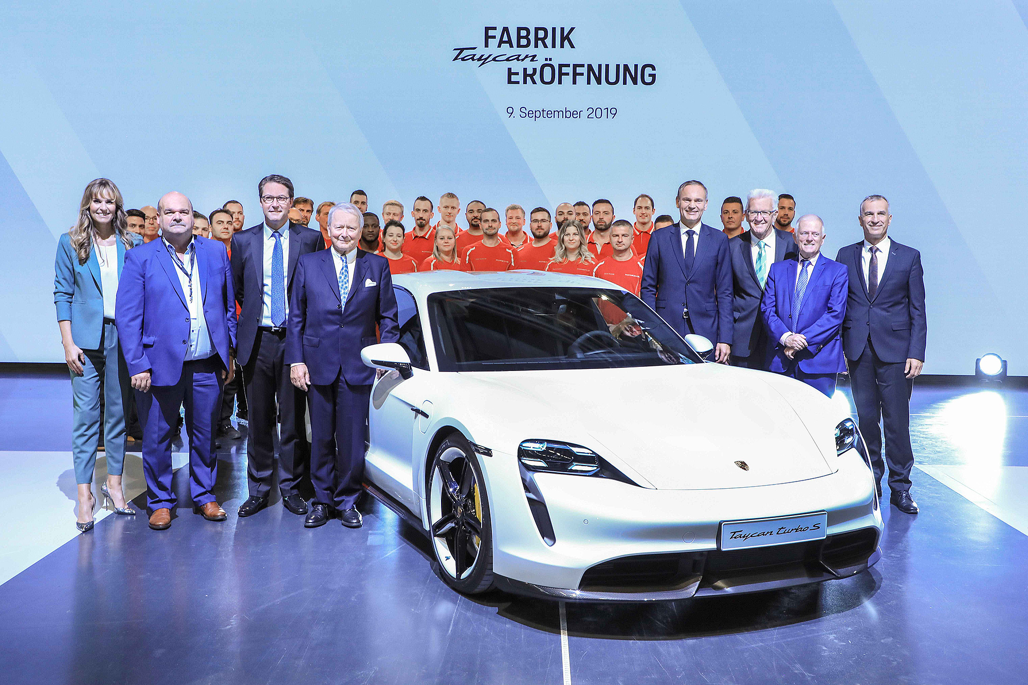  Porsche 為 Taycan 闢建的新廠區於上週正式揭幕