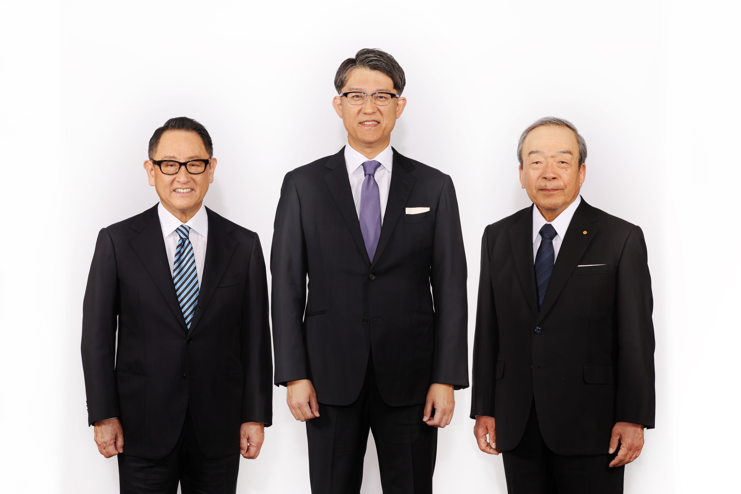 豐田章男辭去社長後並沒有就此離開 Toyota 高層，而是繼「hybrid 之父」內山田竹志退休後，接下 Toyota 集團會長的任務。