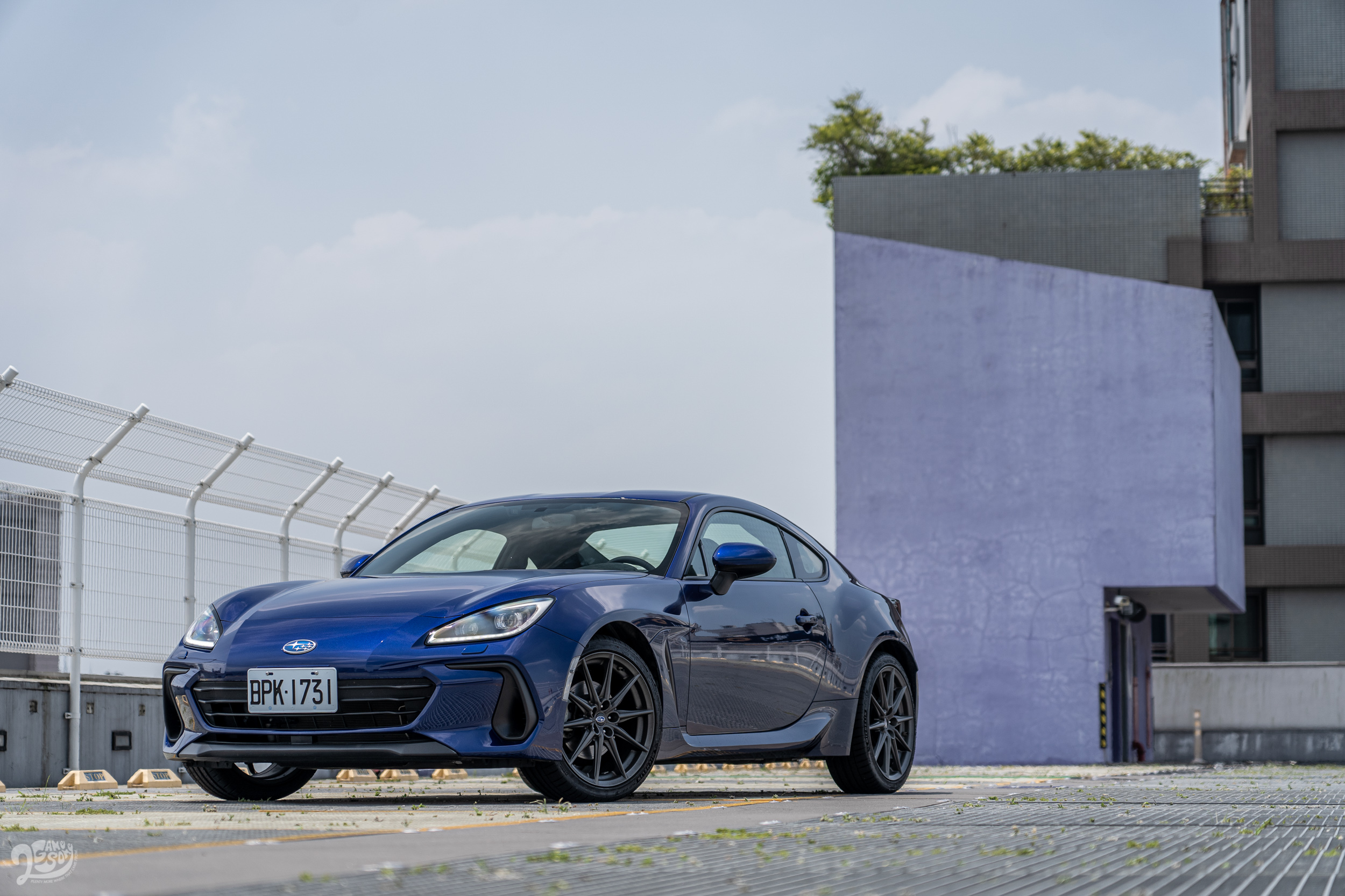 BRZ 在台灣市場供應手、自排兩大編成,本次所試駕的為後者,建議售價 156.8 萬元。